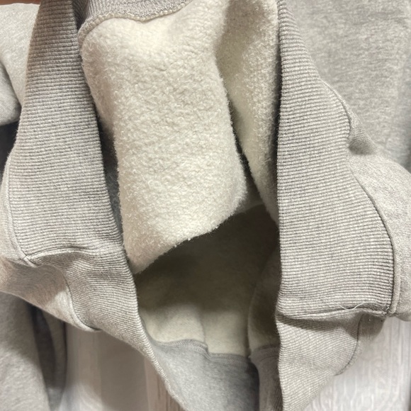 NWT Good American Initial Q oversized Hoodie - Picture 3 of 3